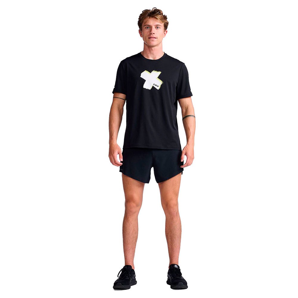 2xu Light Speed Short Sleeve T-shirt Schwarz XL Mann von 2xu