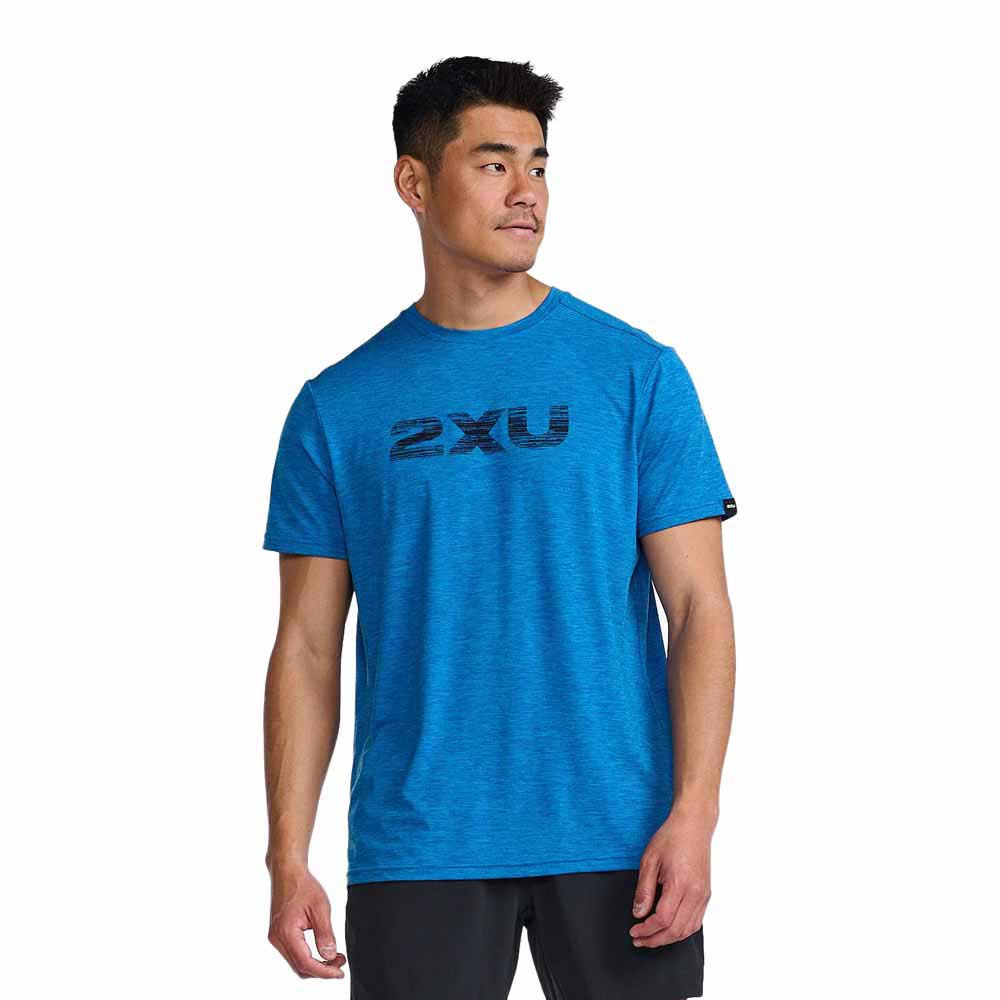 2xu Motion Graphic Short Sleeve T-shirt Blau XS Mann von 2xu