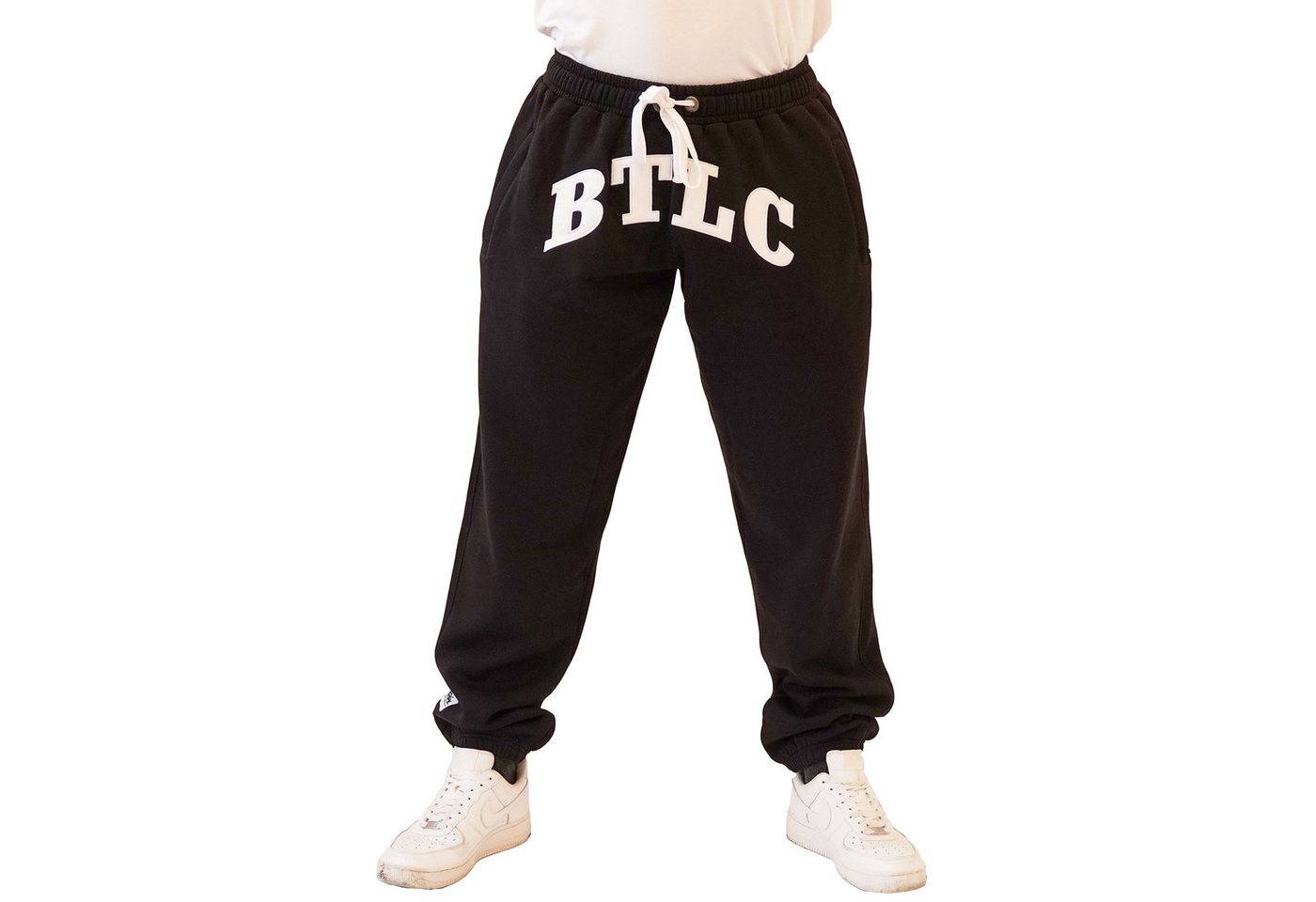 BRACHIAL THE LIFESTYLE COMPANY Sporthose Brachial Sporthose "BTLC" vorne schwarz/weiss von BRACHIAL THE LIFESTYLE COMPANY