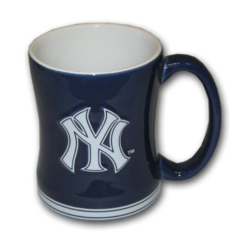Boelter Brands MLB New York Yankees Relief geformte Tasse, 425 ml von Boelter Brands