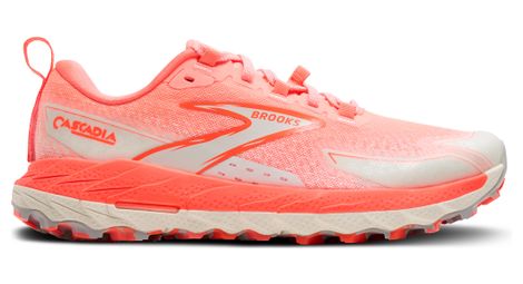 brooks cascadia 18 trailrunning schuhe koralle weis women von Brooks Running