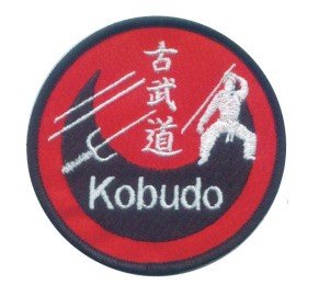 Kobudo-Aufnäher (BO, Jo, Sai) von Budodrake