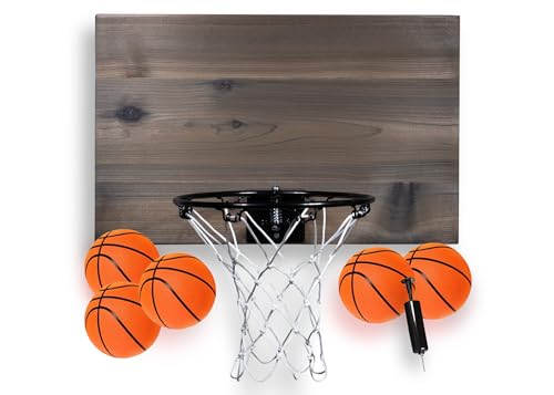 Cali Kiwi Pros Mini Indoor Basketballkorb & Ball Set in Solid Red Cedar Made in USA Einzigartige Option über die Tür oder Wand Option 5 Mini Basketbälle für Indoor-Spaß (3P-Mini-AgedWash-Back_Rim) von CALI KIWI PROS