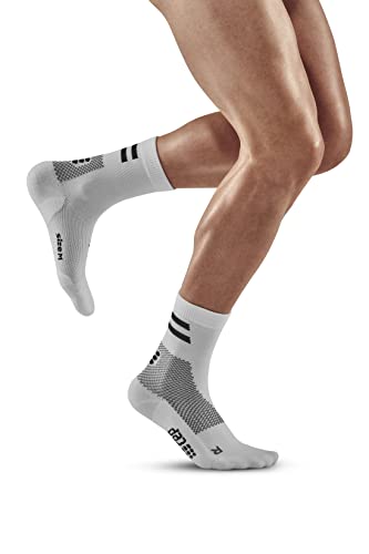 CEP - Training Compression Socks MID Cut Unisex | Kompressionssocken für Damen und Herren | Atmungsaktive Sportsocken mit Kompression und Polsterung | Funktionssocken | White | M von CEP
