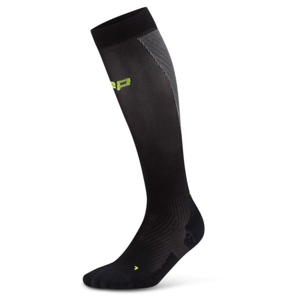 CEP - Women's Run Ultralight Socks Tall 4.0 - Kompressionssocken Gr III schwarz von CEP