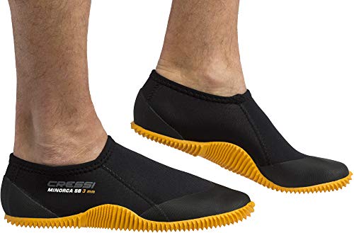 Cressi Minorca Shorty Boots 3mm - Niedrige 3-mm-Neoprenstiefel für Tauch- und Wasseraktivitäten, Unisex-Erwachsene, Schwarz/Schuhsohle Farbe Orange, M von CRESSI