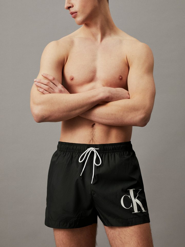 Calvin Klein Swimwear Badeshorts SHORT DRAWSTRING mit kontrastfarbenem Logo von Calvin Klein Swimwear