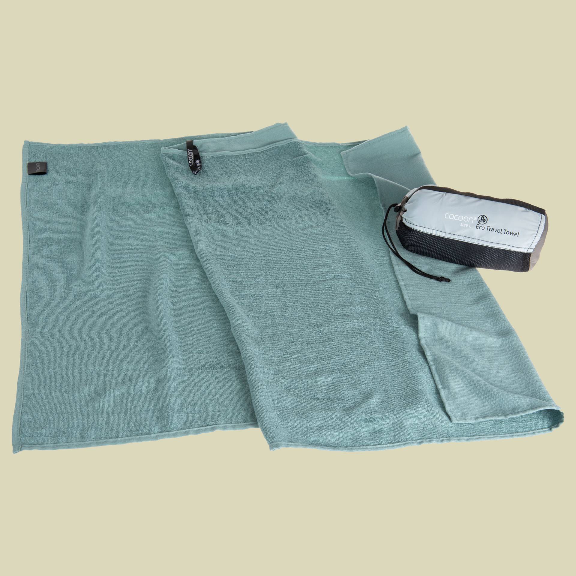 Eco Travel Towel Liegefläche small Farbe nile green von Cocoon