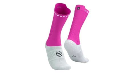 compressport pro racing socks v4 0 bike weis pink von Compressport