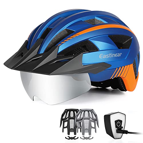 EASTINEAR Fahrradhelm LED Rücklicht Wiederaufladbarem Mountainbike Helm für Erwachsene Herren Damen Ultraleicht Fahrradhelm mit Visier (XL: 59-63cm, Blue) von EASTINEAR