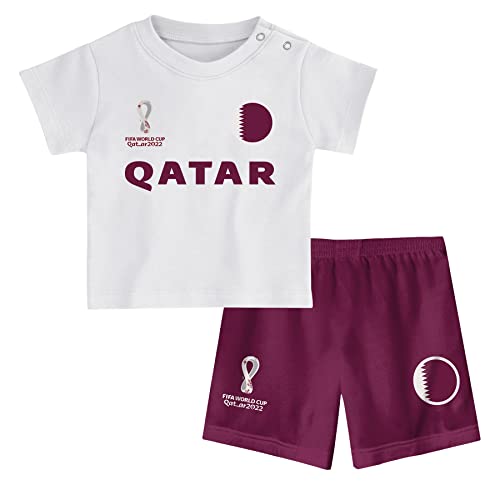 FIFA Kinder Offizielles Weltmeisterschaft 2022 T-Shirt & Shorts Set – Qatar – Auswärts Country Tee & Shorts, Weiß, 12 Months von FIFA