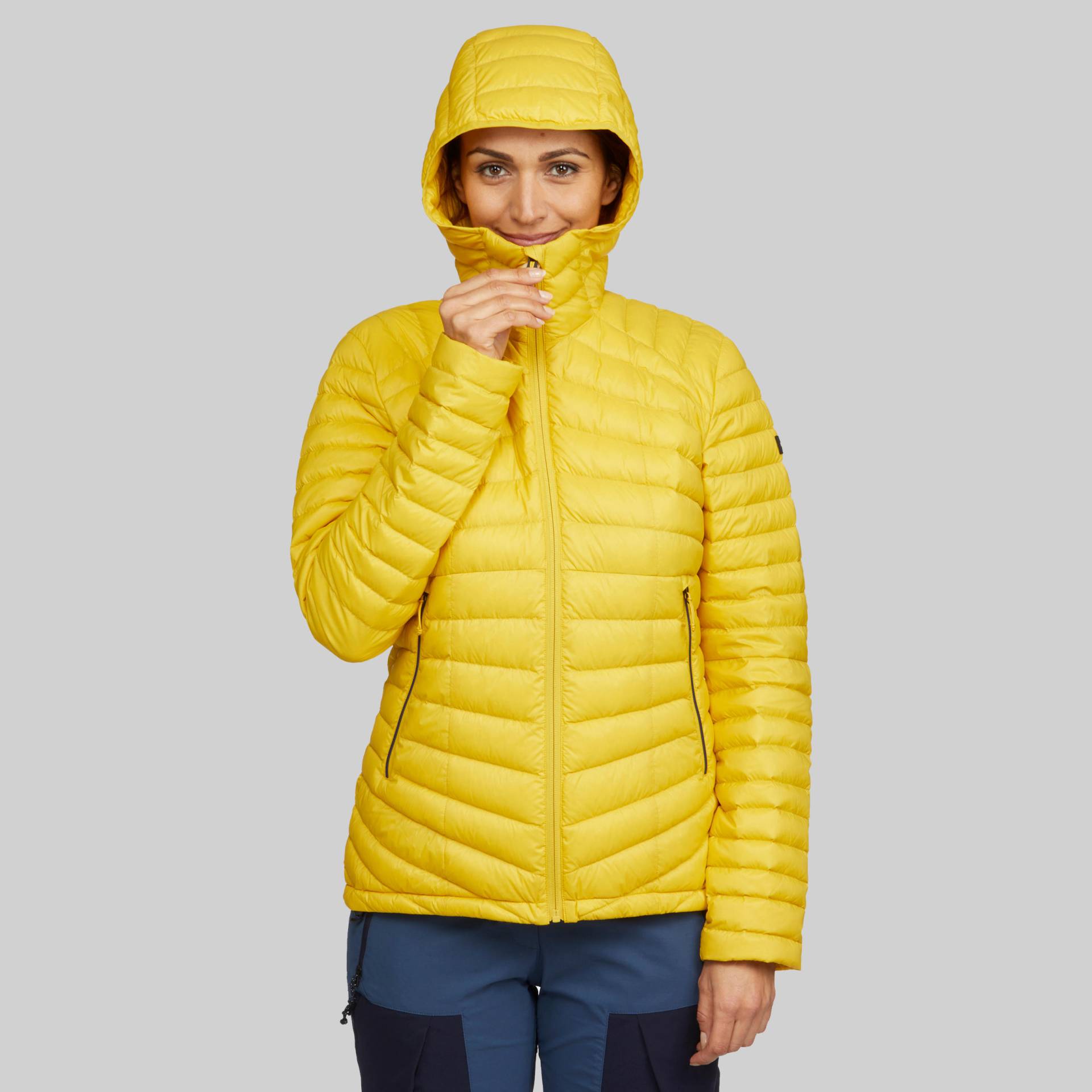 Daunenjacke Bergtrekking MT100 Komfort bis -5 °C Damen gelb von FORCLAZ