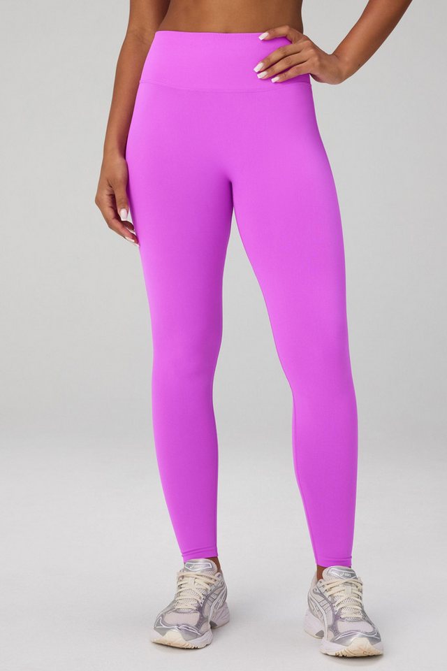 Fabletics Leggings SEAMLESS SCRUNCH LEGGING aus elastischem Material von Fabletics
