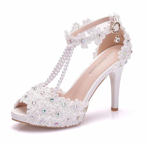 FamMe Damen Plateau Stilettos mit offener Spitze und Schnalle, Knöchelriemen, Sandalen mit Absatz, für Hochzeit, Abendkleid, Brautschuhe mit floraler Spitze und Perlen,Weiß,35 FamMe Damen Plateau Stilettos mit offener Spitze und Schnalle, Knöchelriemen, Sandalen mit Absatz, für Hochzeit, Abendkleid, Brautschuhe mit floraler Spitze und Perlen,Weiß,35 von FamMe