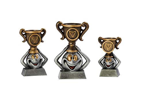 Henecka Kinder-Pokal, Resinfigur Funny-Cup, Silber mit Gold, mit Wunschgravur und auswählbarem Emblem, Größe 9,5 cm von Henecka