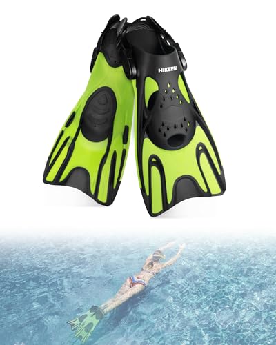 Hikeen Verstellbare Schnorchelflossen für Erwachsene & Jugendliche: Kurze Schwimmflossen & Tauchflossen mit Offener Ferse, Unisex Schnorchelausrüstung inkl. Netzbeutel (37-41cm) von Hikeen