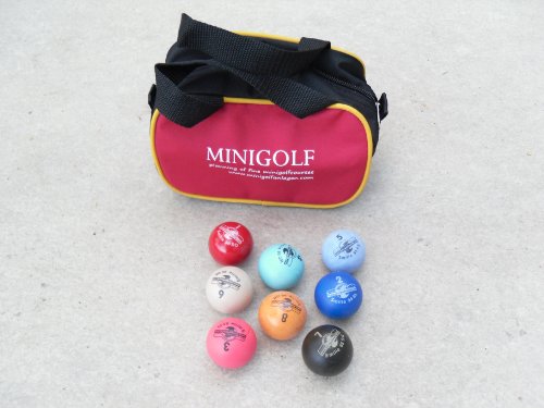 8 Minigolfbälle, Spezialbälle für Hobbyspieler mit Kleiner Balltasche von Minigolfanlage Würzburg