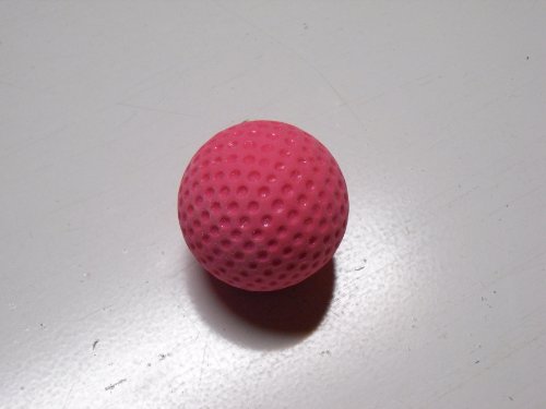 Minigolfbälle 1 rosa genoppter Anlagenball von Minigolfanlage Würzburg