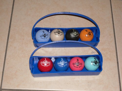 Minigolfbälle 8er Set, Spezialbälle für Hobbyspieler mit Tragekörbchen von Minigolfanlage Würzburg