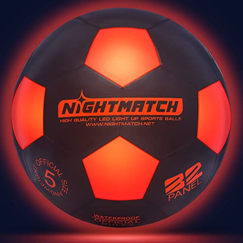 NIGHTMATCH Offizielle Größe 5 Wasserdicht LED Leuchtfußball - Leuchtender Fußball für Nachtspiele, Kinder, Erwachsene - Komplettset mit Pumpe & Extra Batterien von NIGHTMATCH
