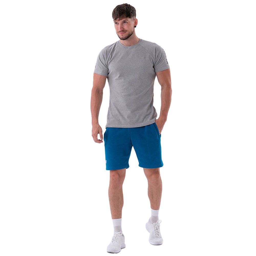 Nebbia Sporty Fit Essentials 326 Short Sleeve T-shirt Grau M Mann von Nebbia