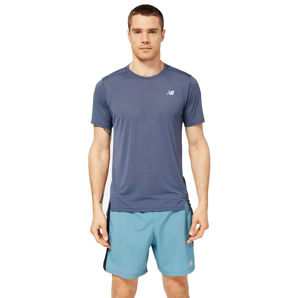 New Balance Accelerate Short Sleeve T-shirt Blau 2XL Mann von New Balance