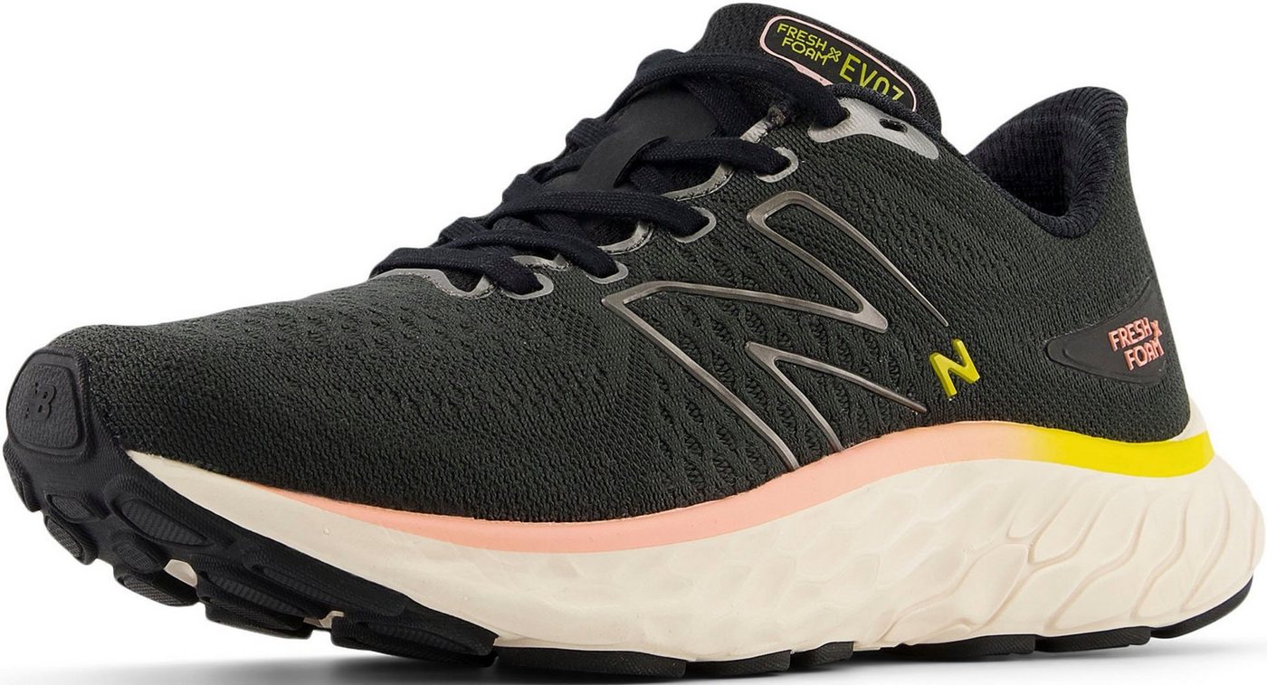 New Balance Evoz Laufschuh von New Balance