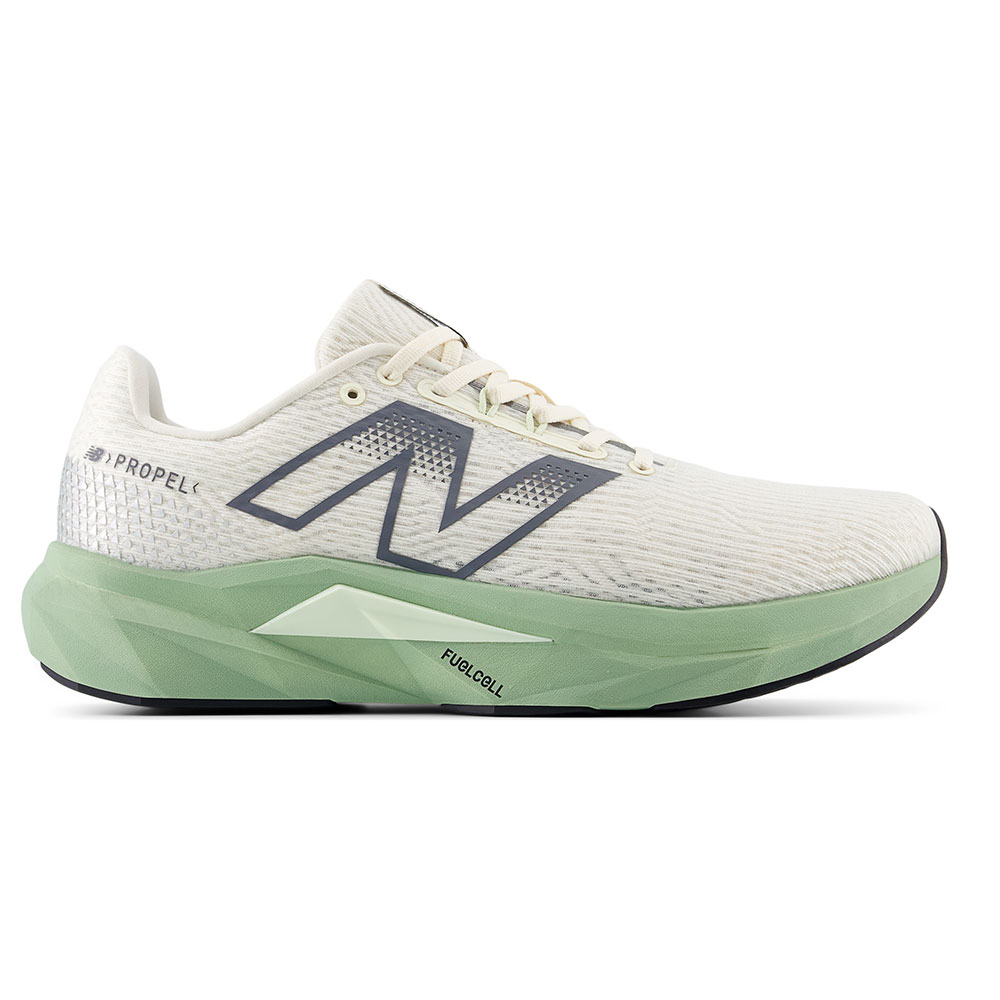 New Balance Fuelcell Propelv5 Running Shoes  EU 42 1/2 Mann von New Balance