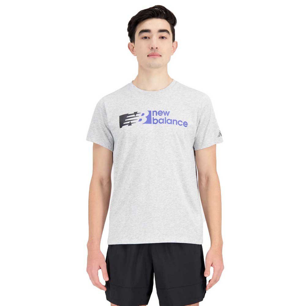 New Balance Graphic Heathertech Short Sleeve T-shirt Grau S Mann von New Balance