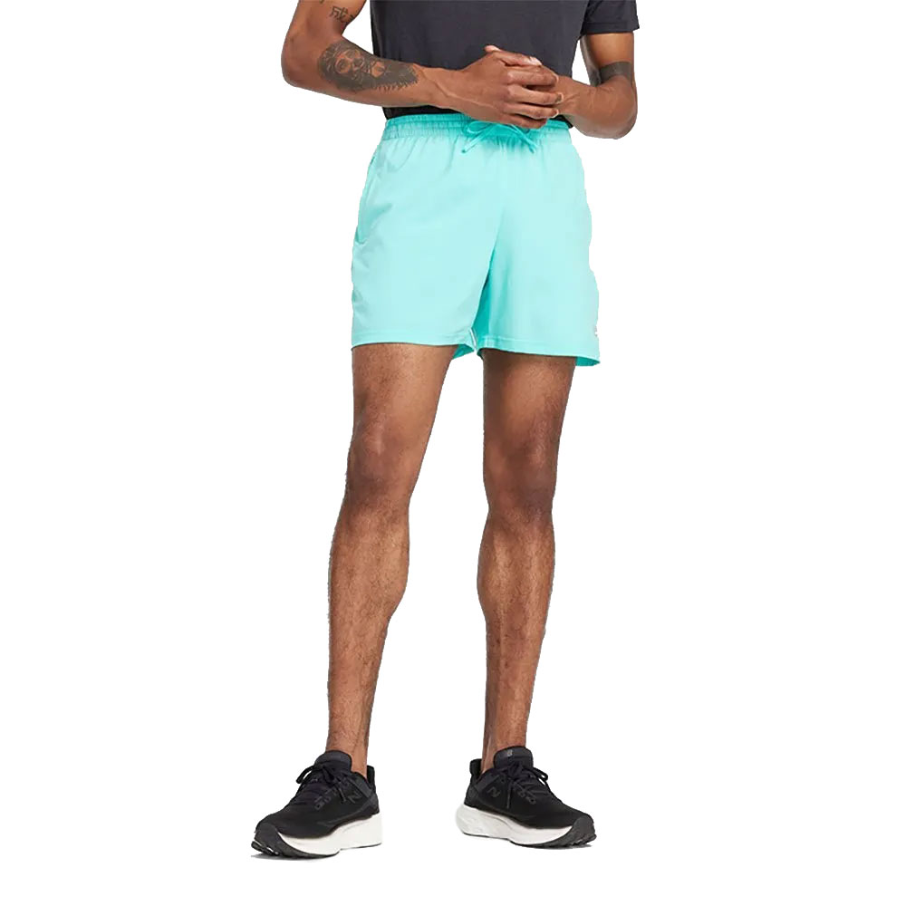 New Balance Sport Essentials 5´´ Shorts Blau XL Mann von New Balance
