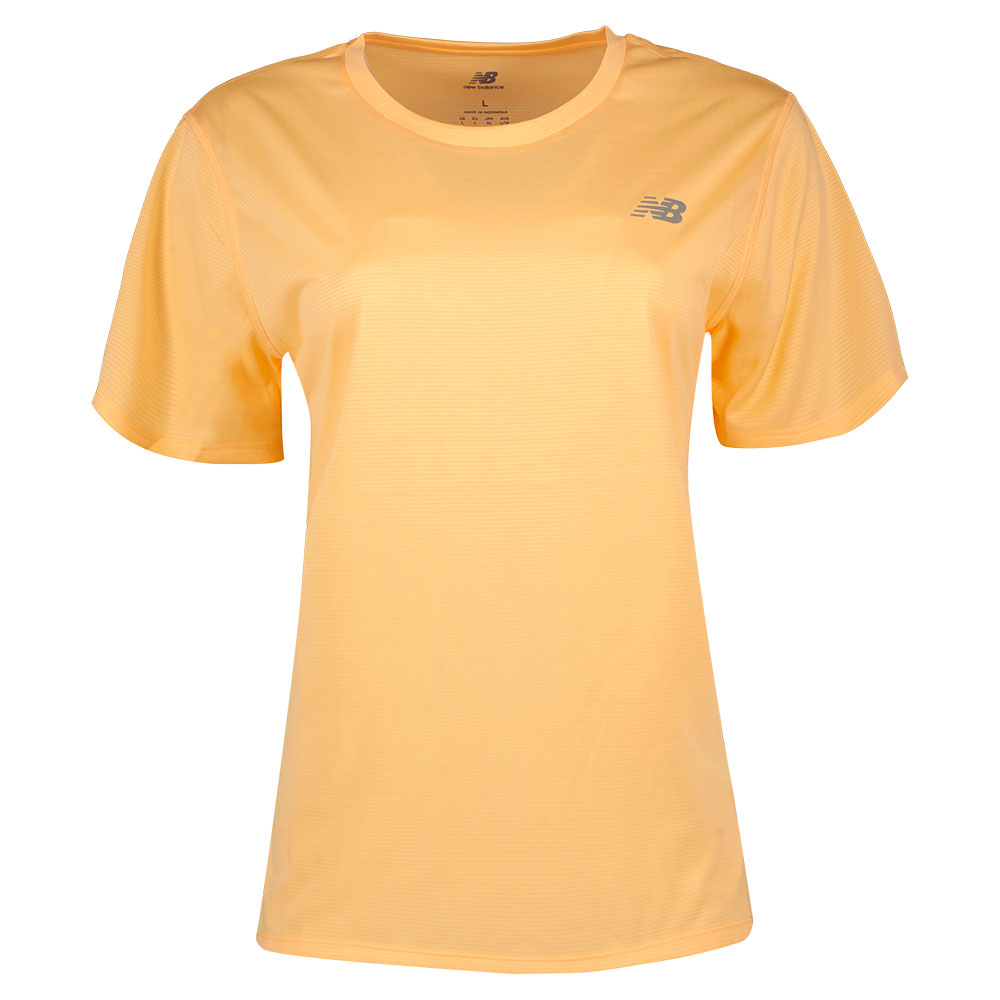 New Balance Sport Essentials Short Sleeve T-shirt  L Frau von New Balance