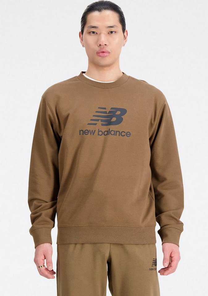 New Balance Sweatshirt NB ESSENTIALS STACKED LOGO FLEECE CREW von New Balance