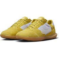 NIKE Streetgato Fußballschuhe Herren 700 - saturn gold/white-gum light brown 40.5 von Nike