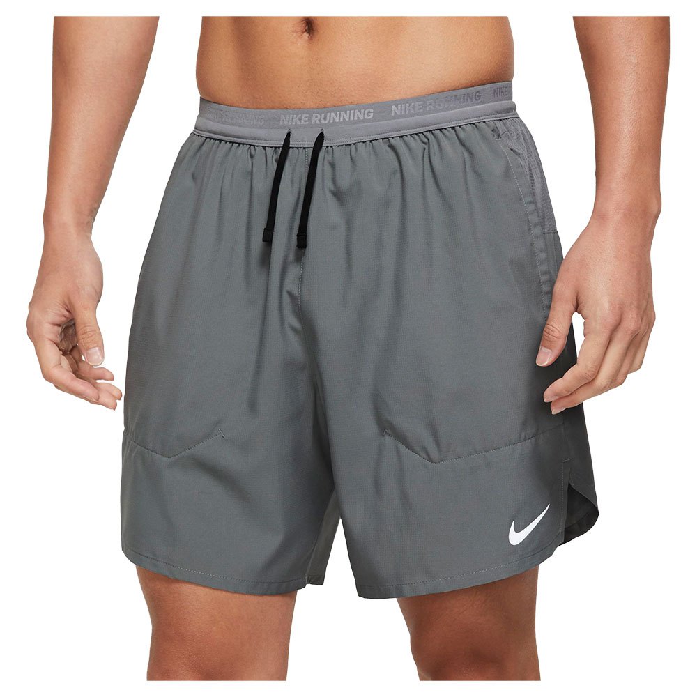 Nike Dri Fit Stride 7´´ 2 In 1 Shorts Grau S / Regular Mann von Nike
