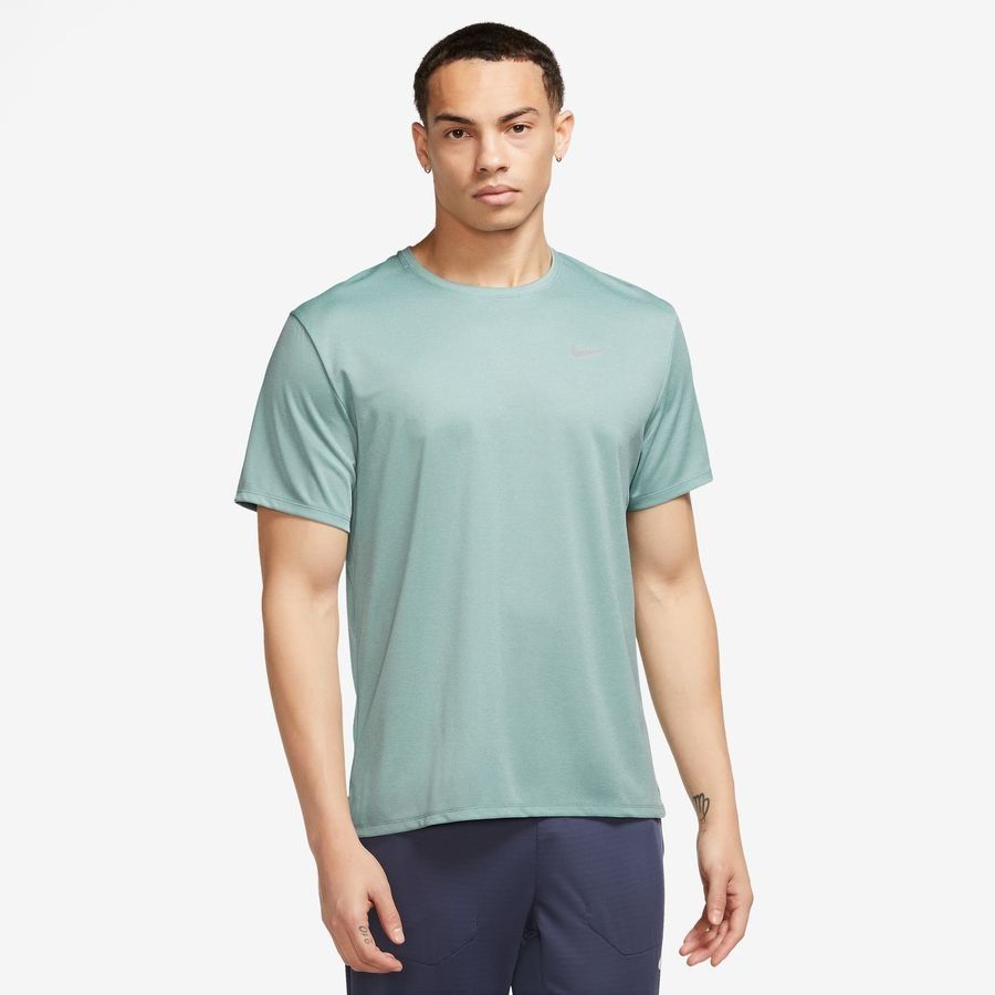 Nike Lauf T-Shirt Dri-FIT UV Miller - Mineral Green/Silber von Nike