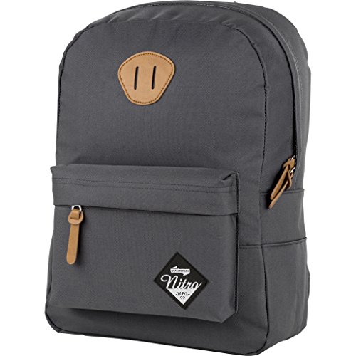Nitro Urban Classic, Old School Daypack mit gepolstertem Laptopfach, urbaner Streetpack, Alltagsrucksack, Schulrucksack, Schoolbag, Pirate Black, 20 L von Nitro