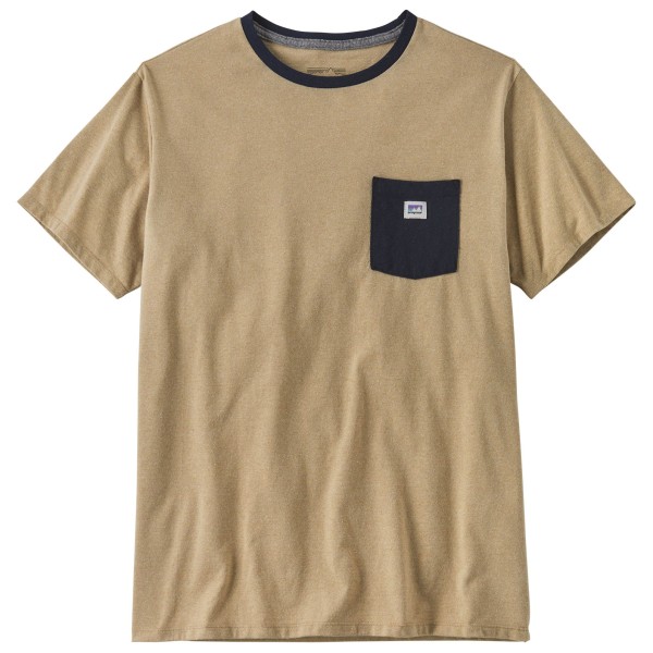 Patagonia - Shop Sticker Pocket Responsibili-Tee - T-Shirt Gr S beige von Patagonia