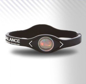 PowerBalance Silicone Wristband Power Balance Armband Black-White S von Power Balance