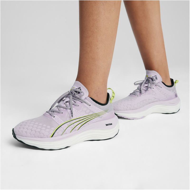 PUMA ForeverRun Nitro Laufschuhe Damen 15 - grape mist/puma black/lime pow 36 von Puma