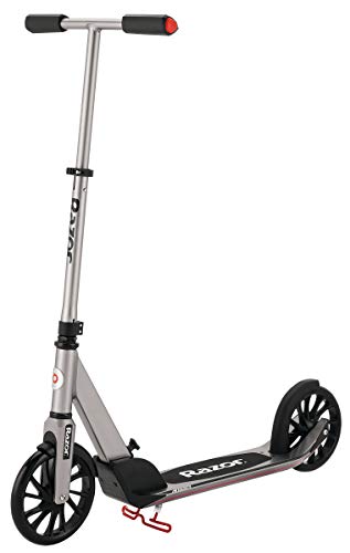 Razor A5 Prime Kick Scooter – Große 20,3 cm Räder, eloxierter Aluminiumrahmen, Premium-Design, klappbar, Verstellbarer Lenker, leicht, für Fahrer bis zu 100 kg von Razor