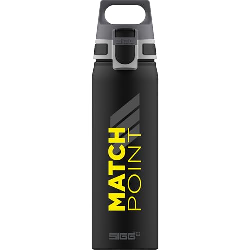 SIGG - Alu Trinkflasche - WMB Pathfinder Match Point - Klimaneutral Zertifiziert - Für Kohlensäurehaltige Getränke Geeignet - Auslaufsicher - Federleicht - BPA-frei - Schwarz Mit Aufdruck - 0.75L von SIGG