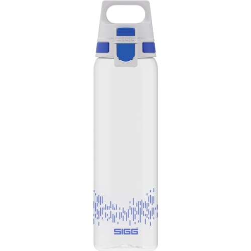 SIGG Total Clear ONE MyPlanet™ Blue Trinkflasche (0.75 L), BPA-freie und auslaufsichere Trinkflasche, bruchfeste Sport Trinkflasche aus Tritan mit Fruchtfilter, Blau von SIGG