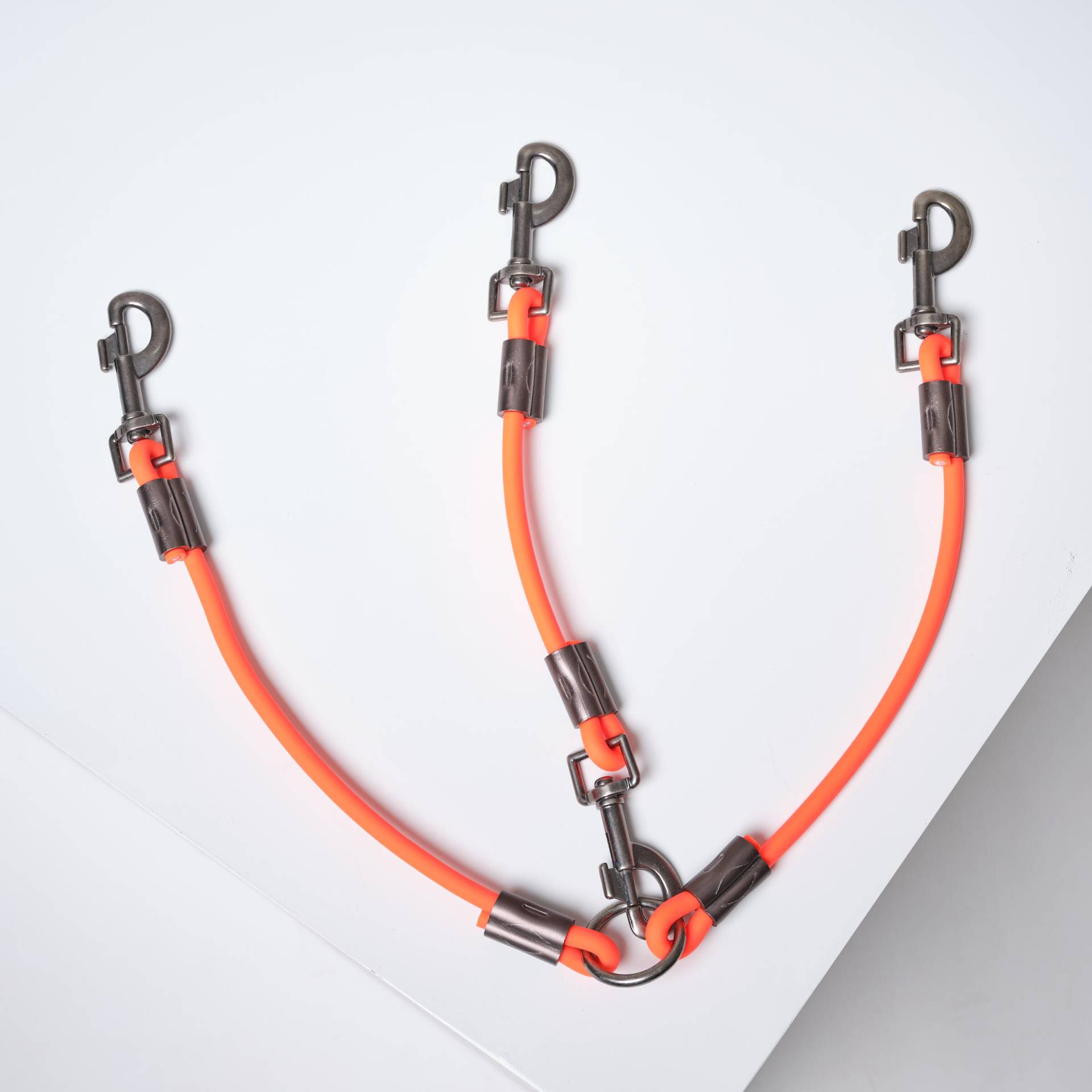 Koppelleine Hunde 900 anpassbar PVC orange von SOLOGNAC