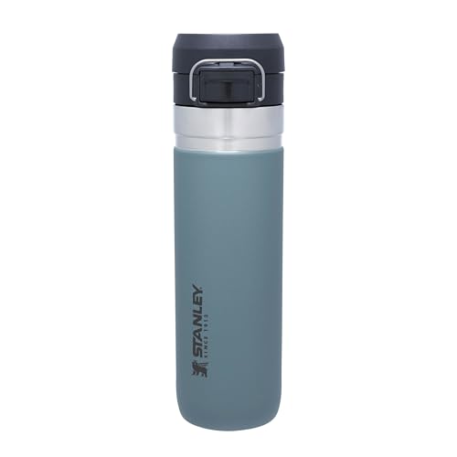 Stanley Quick Flip Trinkflasche Edelstahl 0.71L - Hält 12+ Stunden Kalt - Wasserflasche BPA-Frei - Spülmaschinenfest - Druckverschlussdeckel - Thermosflasche Auslaufsicher - Shale von STANLEY