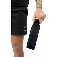 STRYVE Trinkbehälter Base Bottle | All Black von STRYVE
