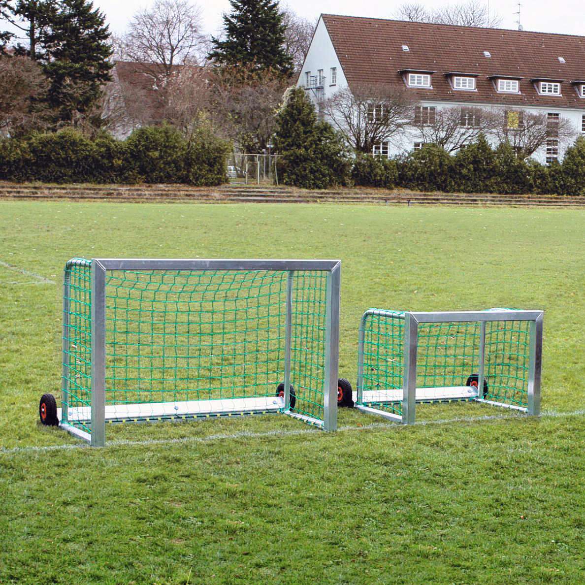 Sport-Thieme Mini-Fußballtor "Safety", Inkl. Netz, blau (MW 10 cm), 1,20x0,80 m von Sport-Thieme