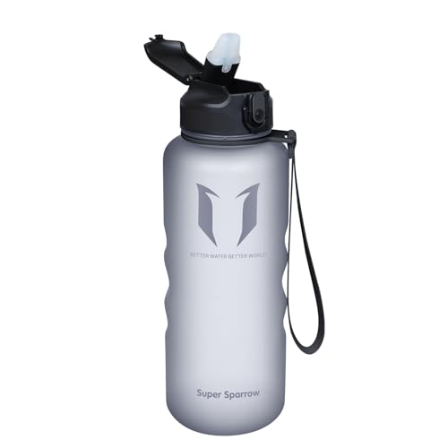 Super Sparrow Trinkflasche mit Strohhalm - Tritan Wasserflasche - 1.5L - BPA-Frei - Ideale Sportflasche - Auslaufsichere Trinkflaschen für Kinder - Leicht, Nachhaltig von Super Sparrow
