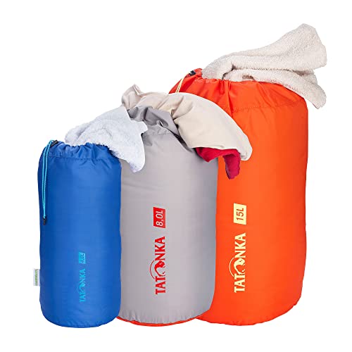 Tatonka Packbeutel Stuff Bag Set 3 (4l / 8l / 15l) - Drei leichte Packsäcke mit Schnürzug - Aus recyceltem Polyester - 4, 8, 15 Liter Volumen (grey / red / blue) von Tatonka