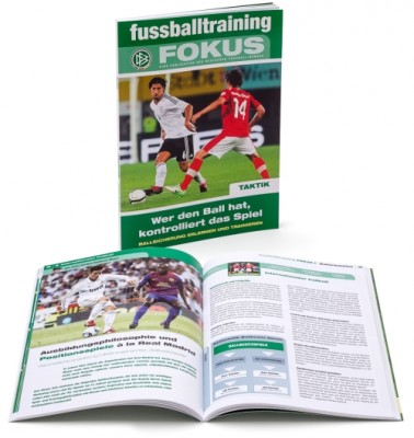 fussballtraining FOKUS - Wer den Ball hat kontrolliert das Spiel von Teamsportbedarf.de