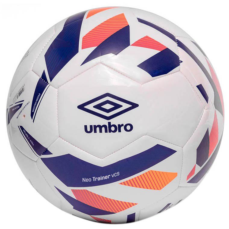 Umbro Neo Turf Football Ball Weiß 5 von Umbro